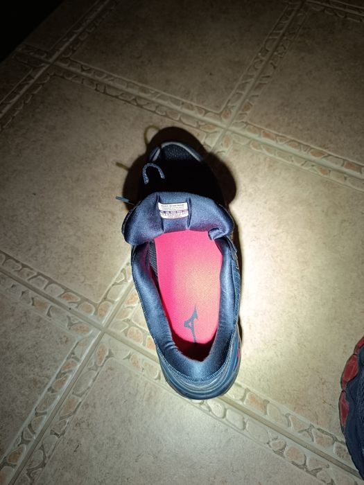 Mizuno Wave Prophecy 8