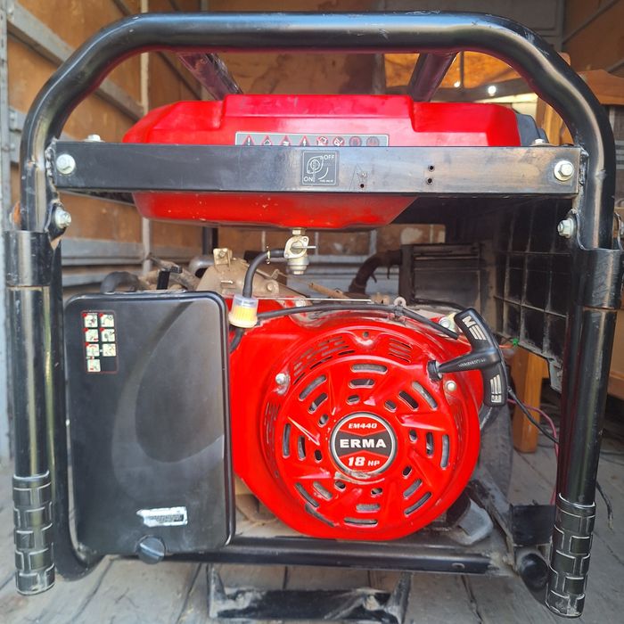 Срочно! Генератор 7.5 - 8 квт, в отличном рабочем состоянии. Generator