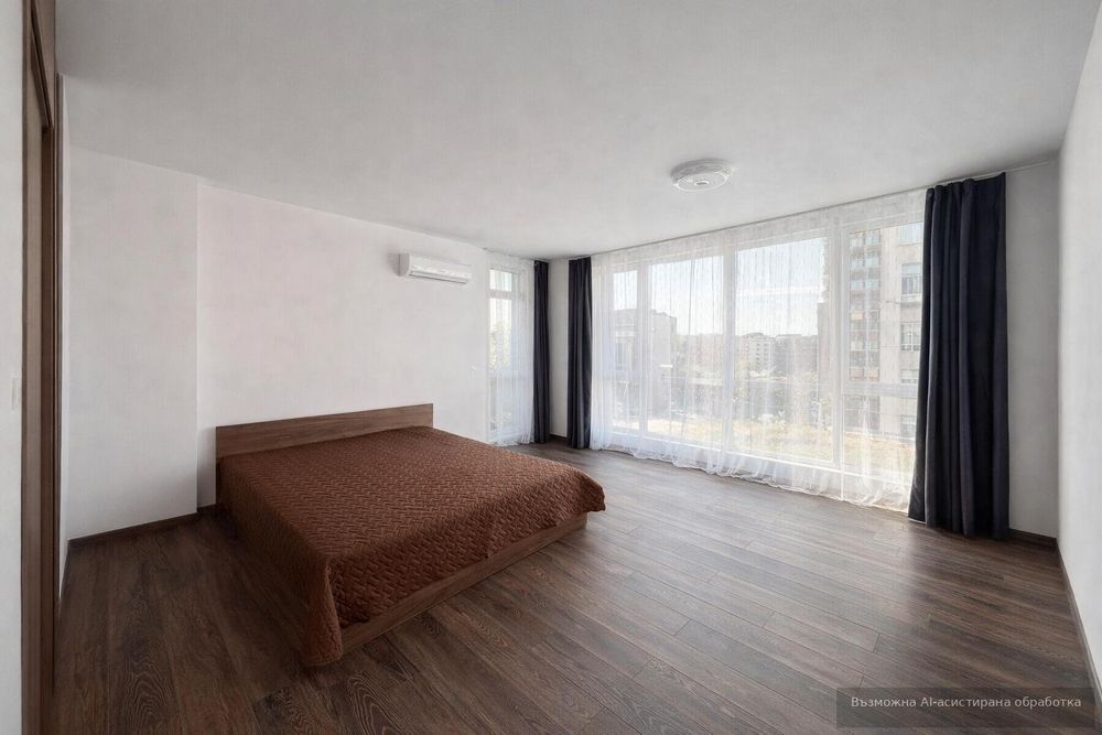 Продава се Тристаен апартамент в Пловдив, Център - 136 кв.м за 825 €/кв.м - Снимка #2