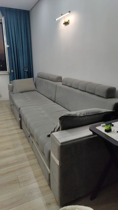 Продам диван раскладной, длина 350