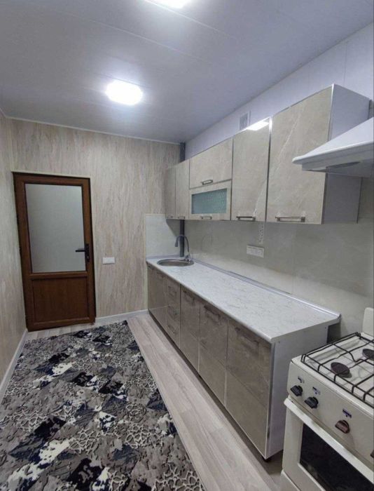 Новза метрода 3 хона квартира оилага талабаларга гаплашиб курилади