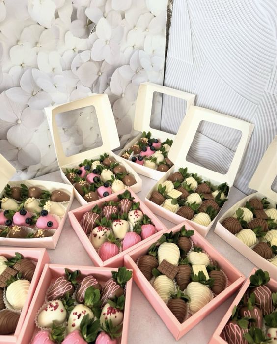 Клубника в бельгийском шоколаде