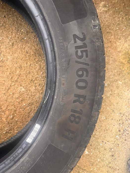 Vând set de anvelope Continental EcoContact 6Q 215/60/R18