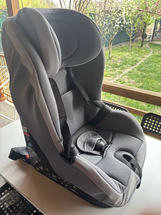 Scaun auto Chicco 9-18 kg isofix