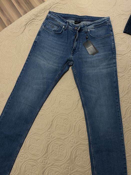 Новые джинсы Emporio Armani (Оригинал)