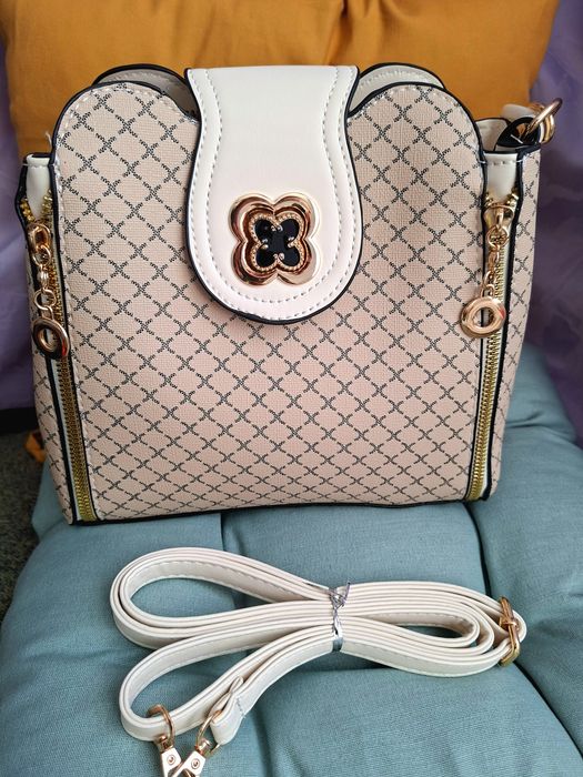 Стилна дамска  чанта