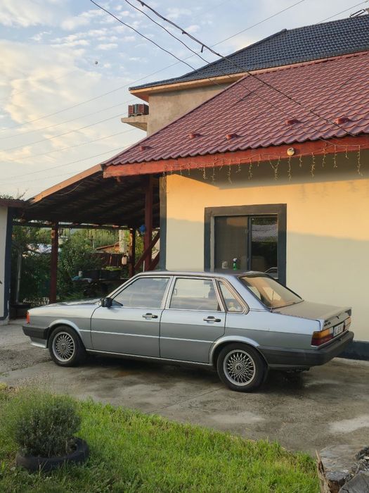 Audi 80 b2, an 1982