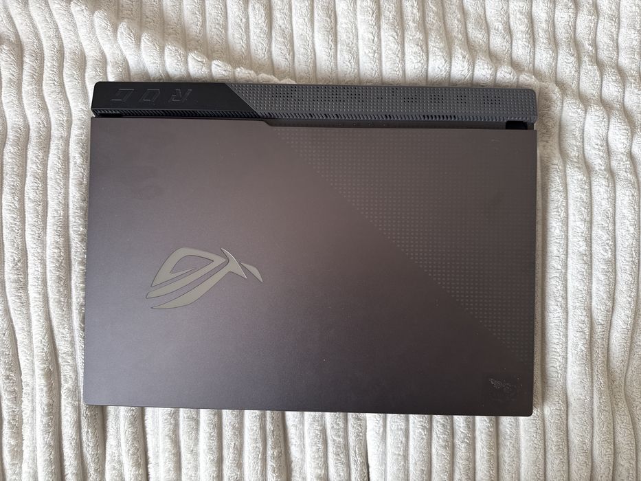 Ноутбук ASUS ROG Strix G513QM (торг есть).