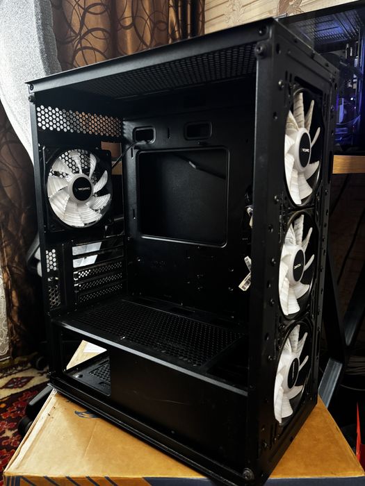 Pc cooler C3 B310 + 4 Кулера Deepcool