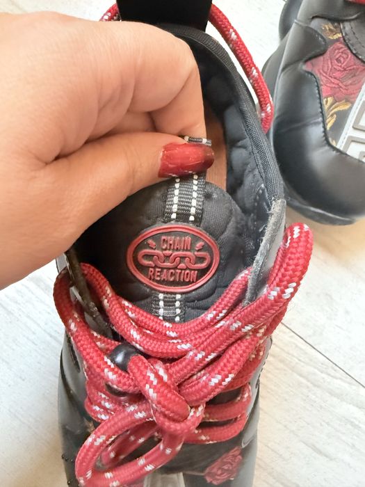 versace chain reaction