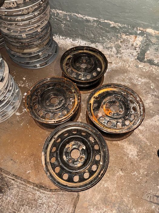 Диски штампованные 4+100