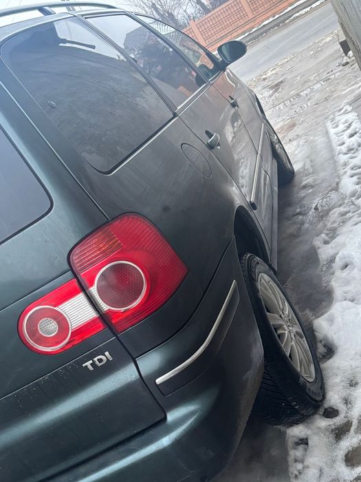 Wolswagen sharan ,preț euro