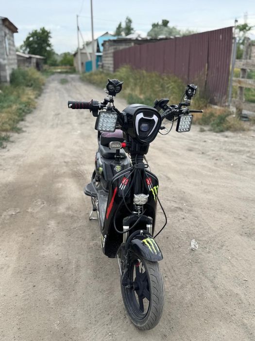 Sk8 скутер дюмь14 600wat