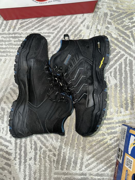 Skechers сапоги новые