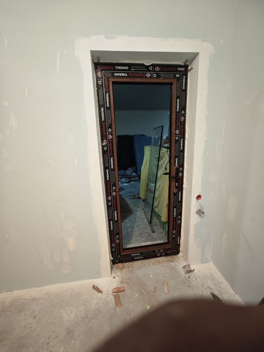 Термо дверь витражные окна