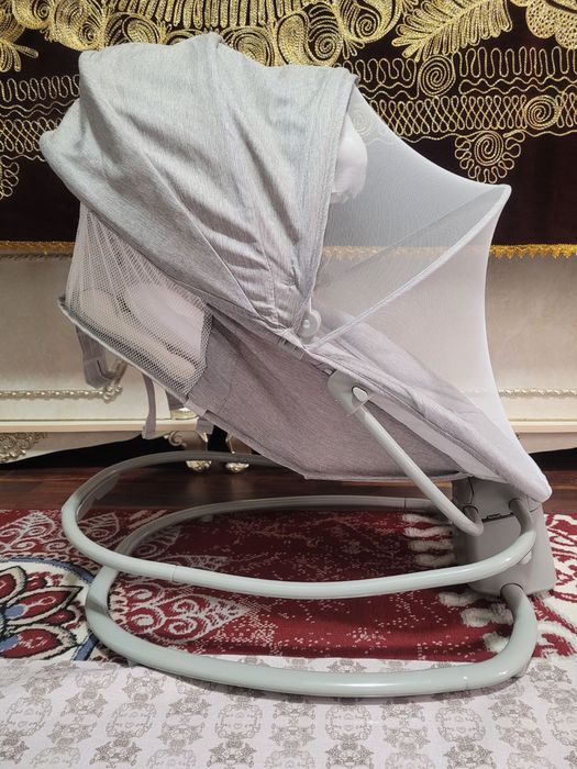 Shezlong mastella sotiladi ishlatilmagan yangi.