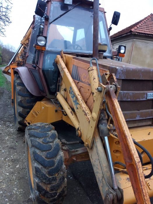 Vind buldoexcavator case