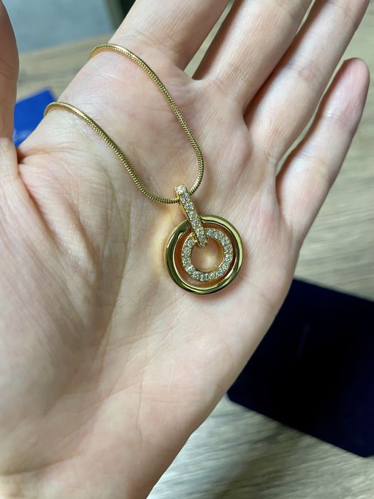 Lant cu pandantiv rotund Swarovski, nuanta rose gold, placat cu aur