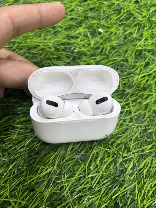 Наушники Airpods pro