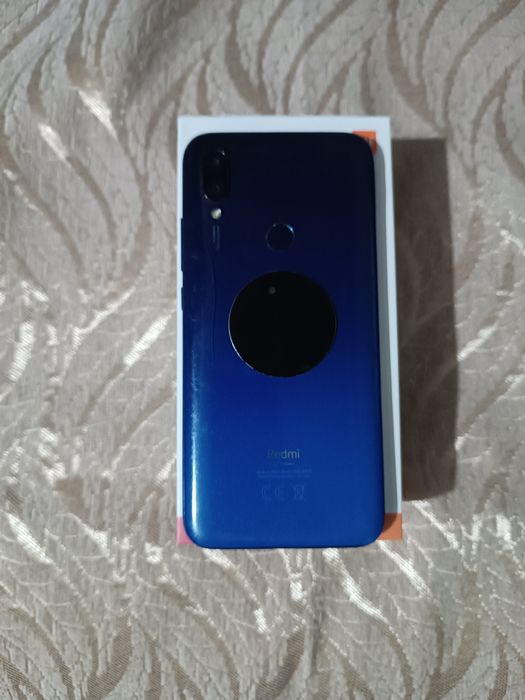Продам xiaomi redmi 7