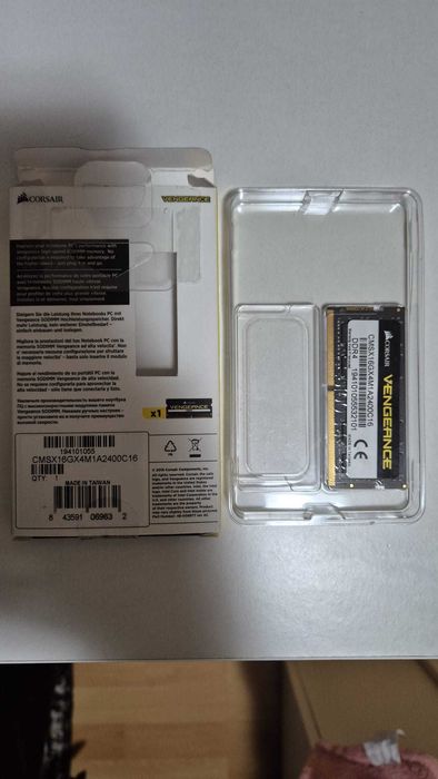 Corsair Vengeance 32GB (2x16GB) DDR4 2400MHz SO-DIMM kit