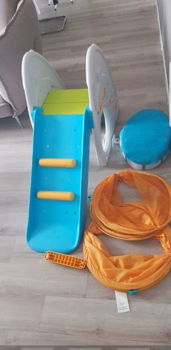Детски център 4в1- Пързалка,тунели,батут и катерене