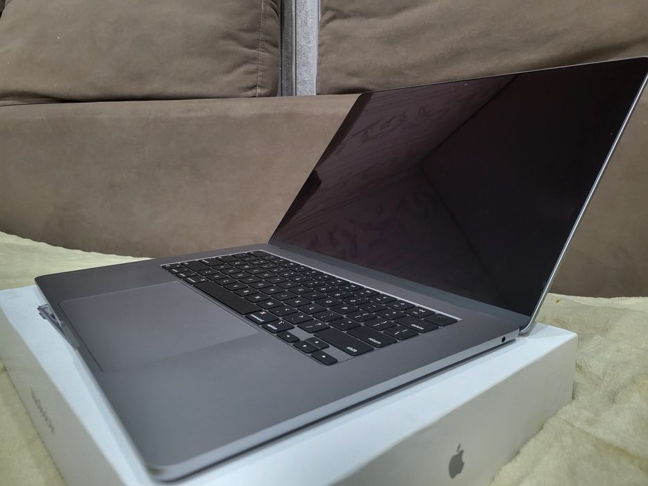 MacBook Air 15" M2 (2023) 8/256GB Space Gray