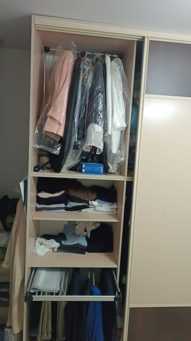 Продаётся шкаф-купе.