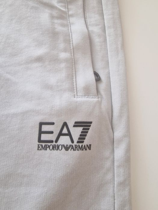 Trening Armani EA7