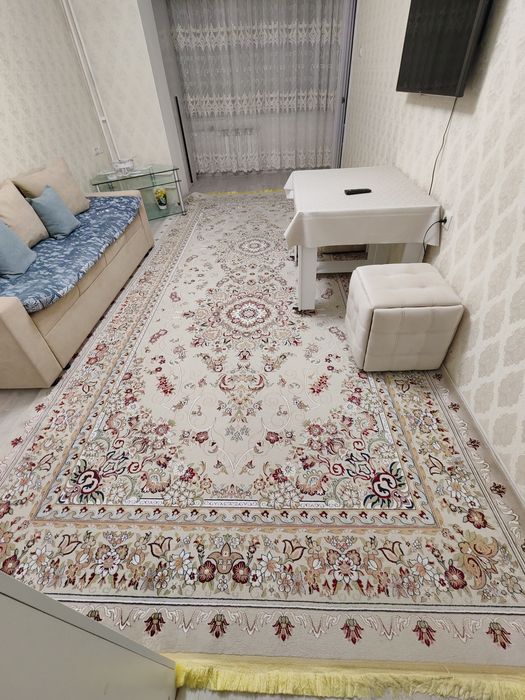 Продаётся ковёр для зала