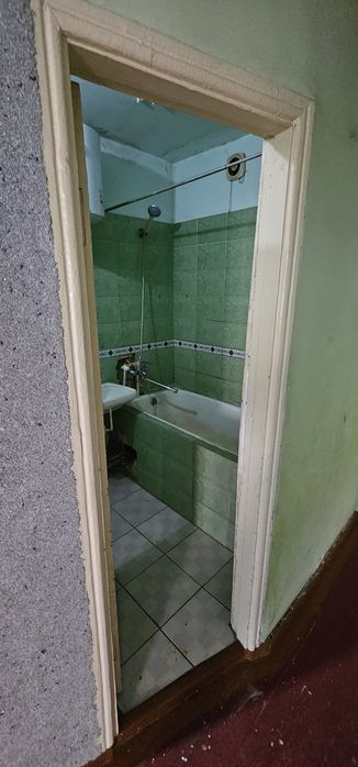 Продается 3х комнатная квартира на 2ом этаже