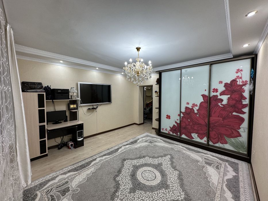 Продам 4х ком квартиру