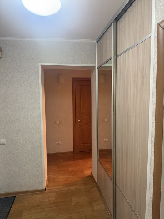 Продам 2- х комнатную Торайгырова 6