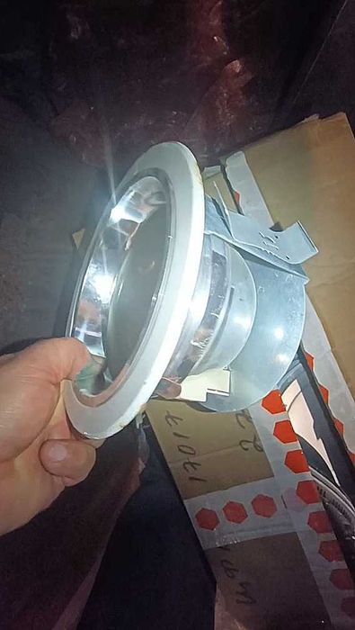 Продам лампы освещения