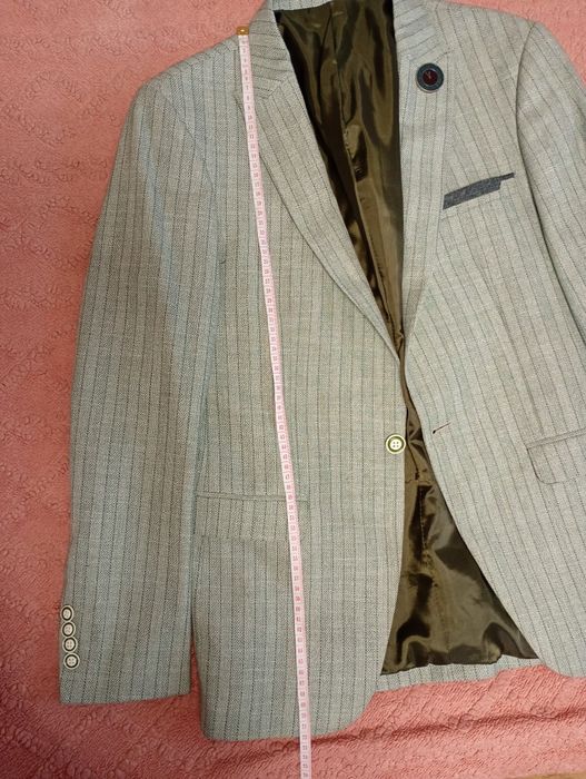 Costum ceremonie super mărime 46