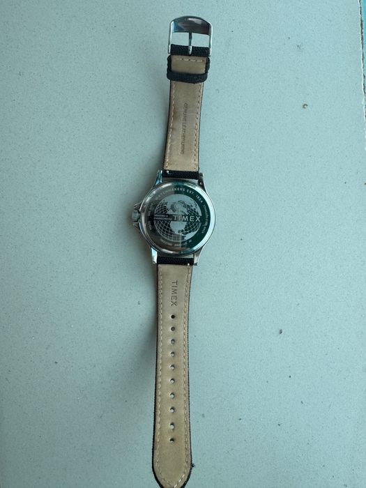Часы Timex (кварц, состояние новых)