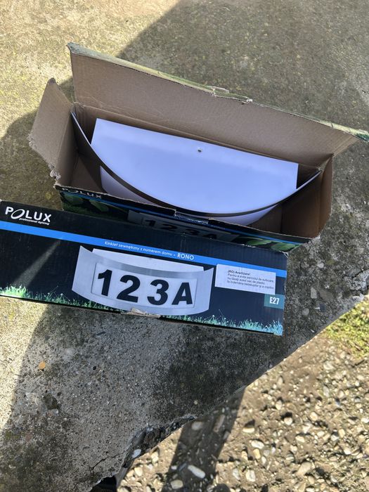 Corpuri iluminat exterior