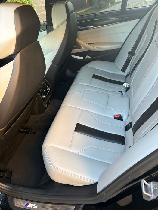 Vând BMW M5 competiton 800cp cu Nos 4.4 benzina 2019