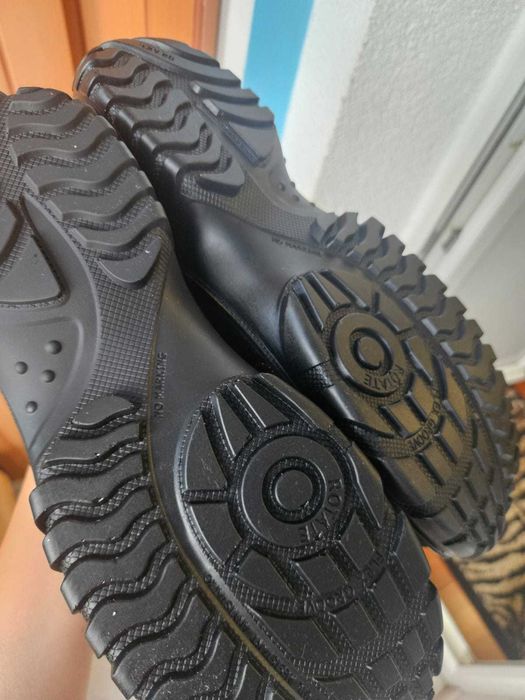 Sandale de protecție Uvex S1 SRC, mărimea 41, NOI, model 6980.8