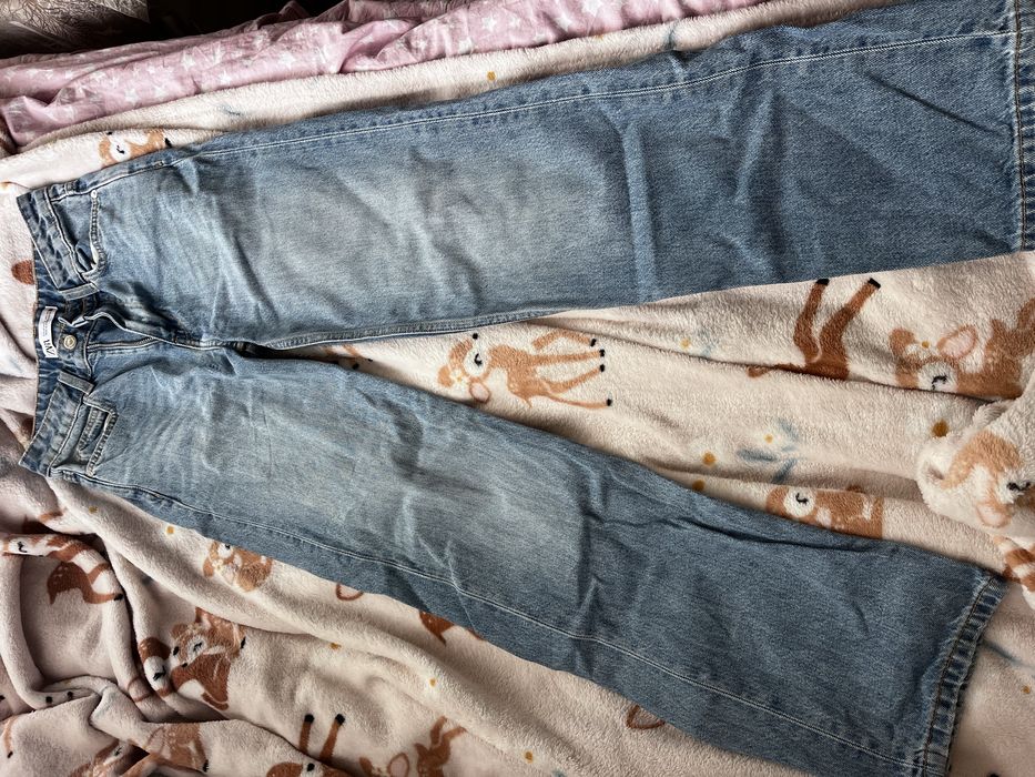 Дънки Zara.