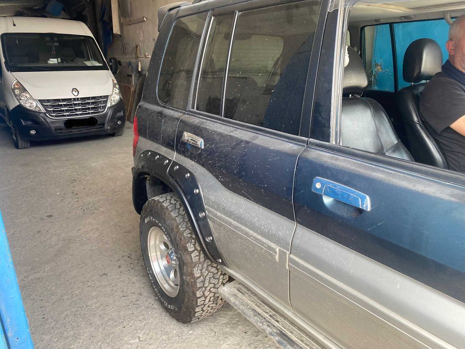 Уширители (раздувки) за калници Mitsubishi Pinin