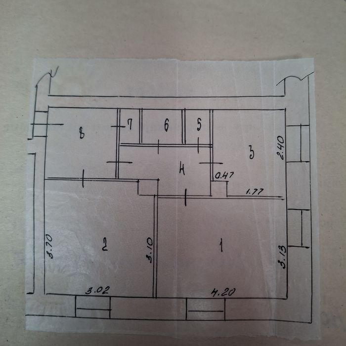 Продам двух-комнатную в р-не ДКМ