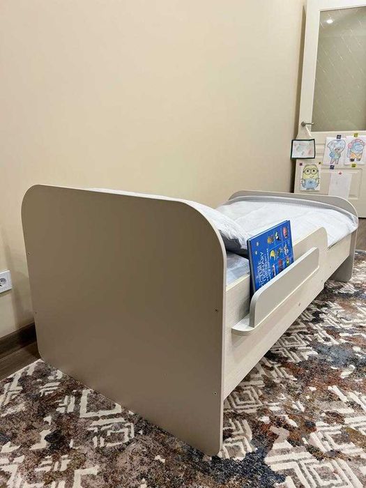 Продам кровать (детская, подростковая)