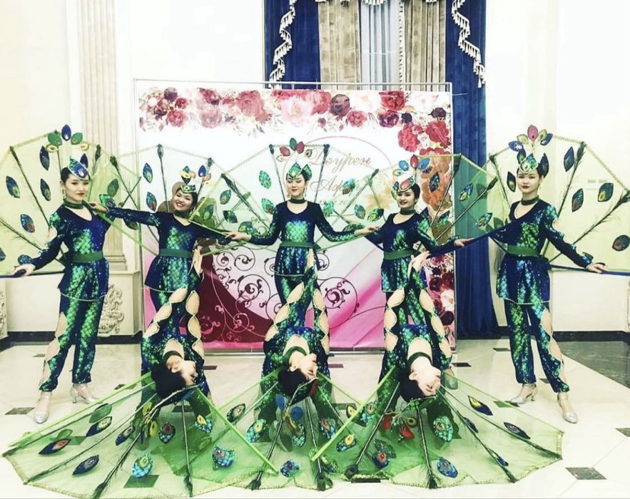 Продам танцевальные костюмы