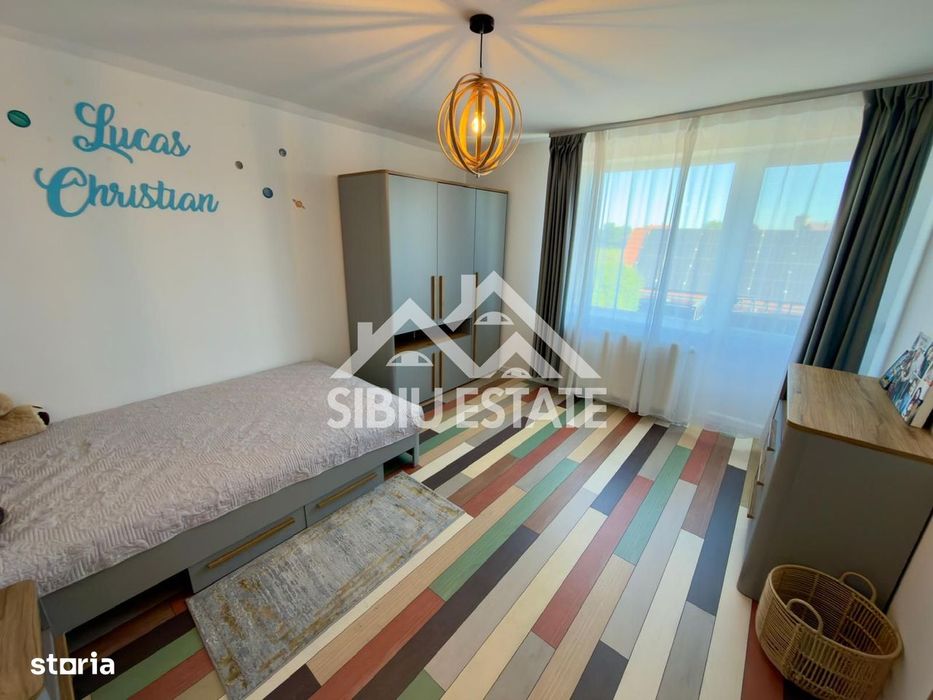 Casa Spectaculoasa Semipasiva cu teren de 1.000 mp.de vanzare in Orlat
