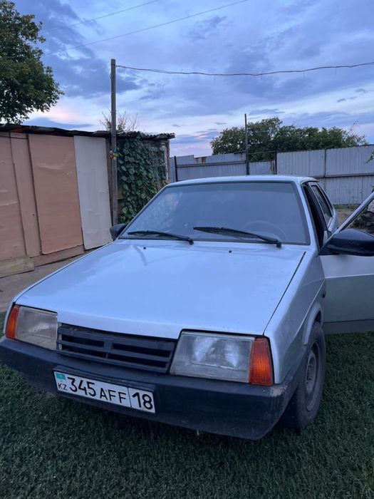 Продам машину ВАЗ 2199