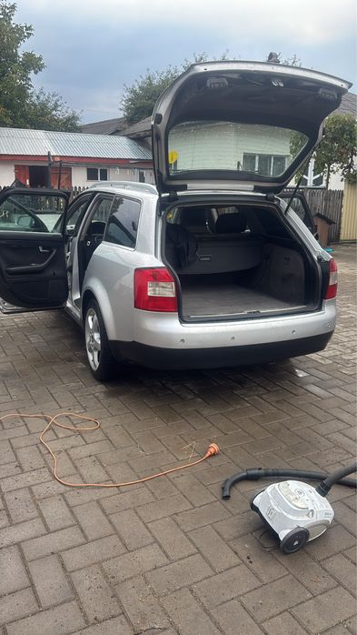 Audi A4b6 2001 break