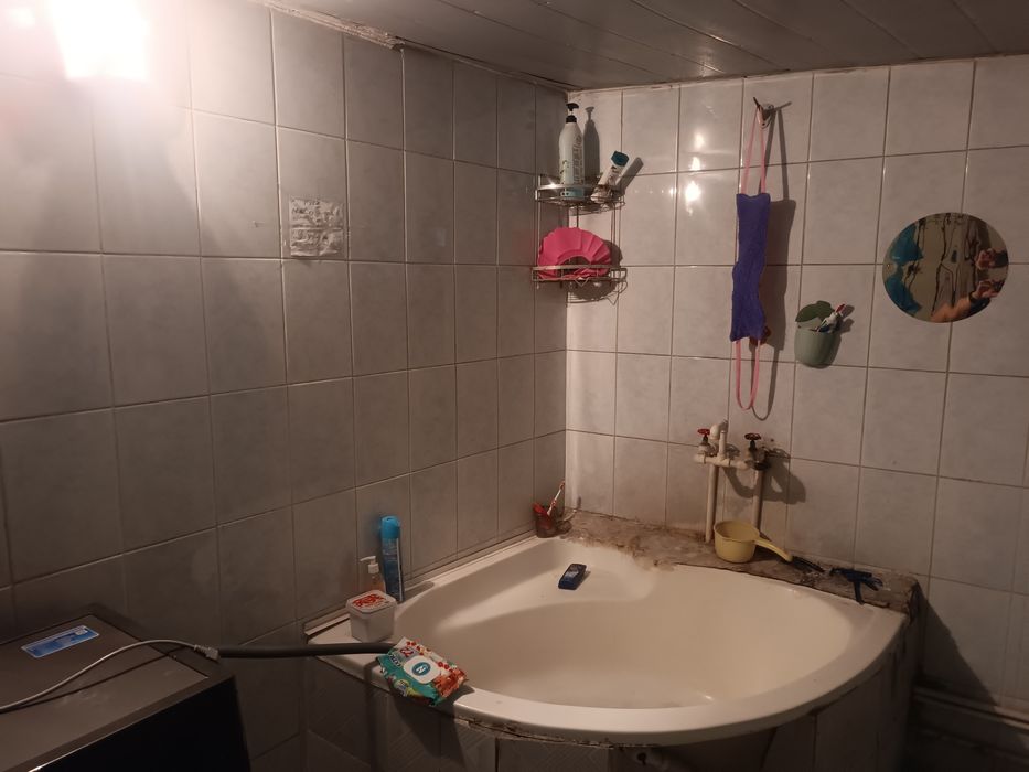 Fargona shaxar markazida xovli uy sotiladi 6  sotix