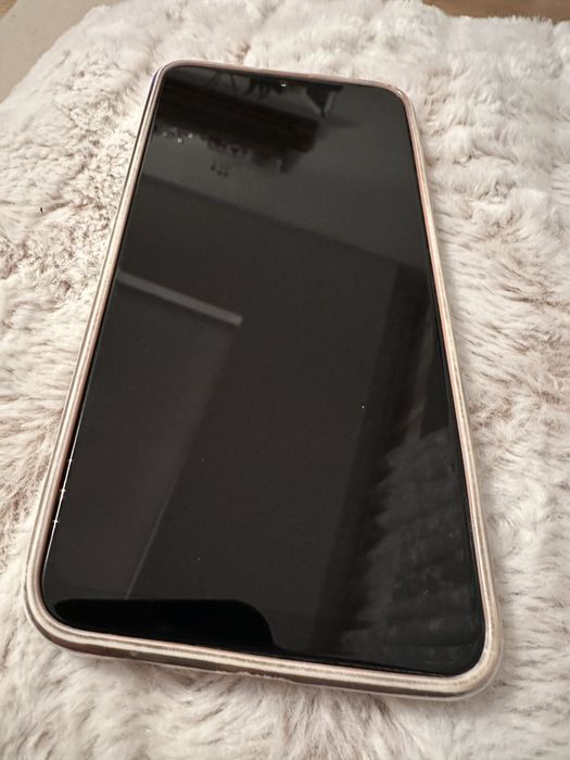 Продавам Samsung galaxy A10 2 sim