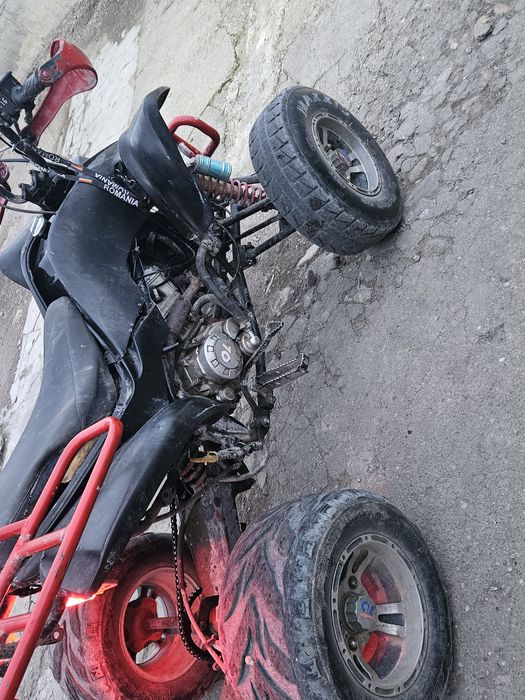 Vând atv bashan 250 4+1